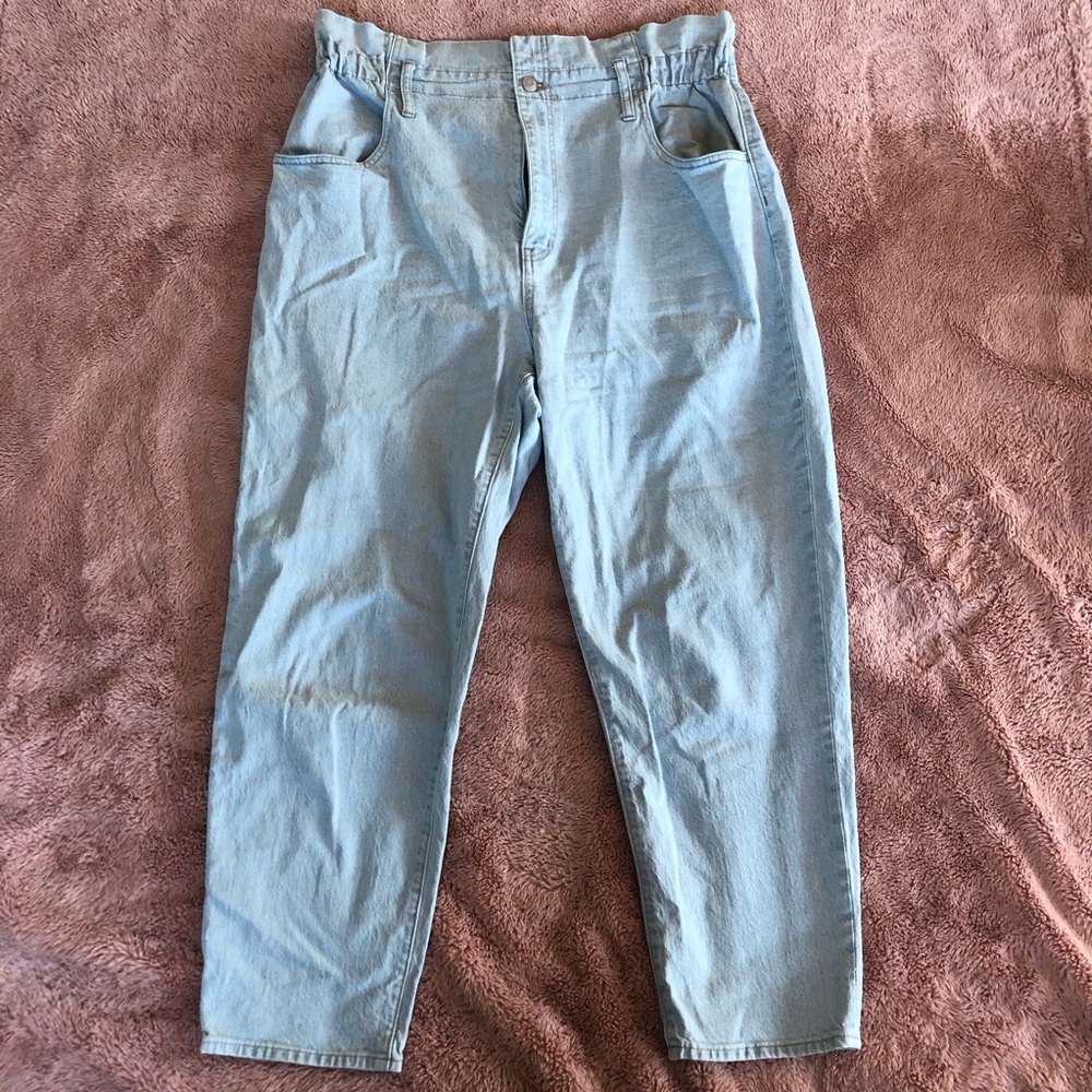 Madewell sz 33 mom style light wash paper bag jean